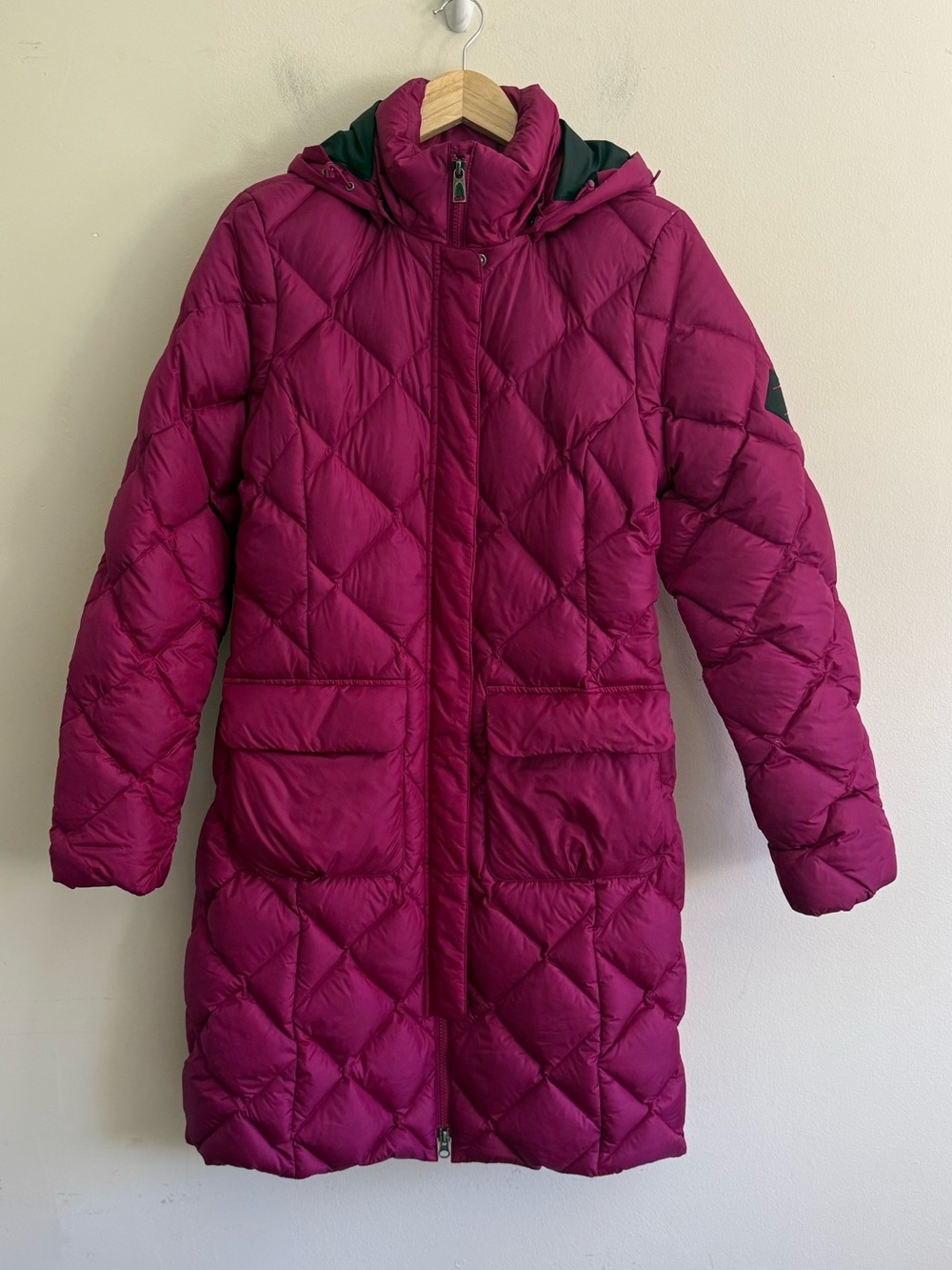 The North Face Women's Redhook Down Parka 550 Down Quilted Mid Coat Plum Medium